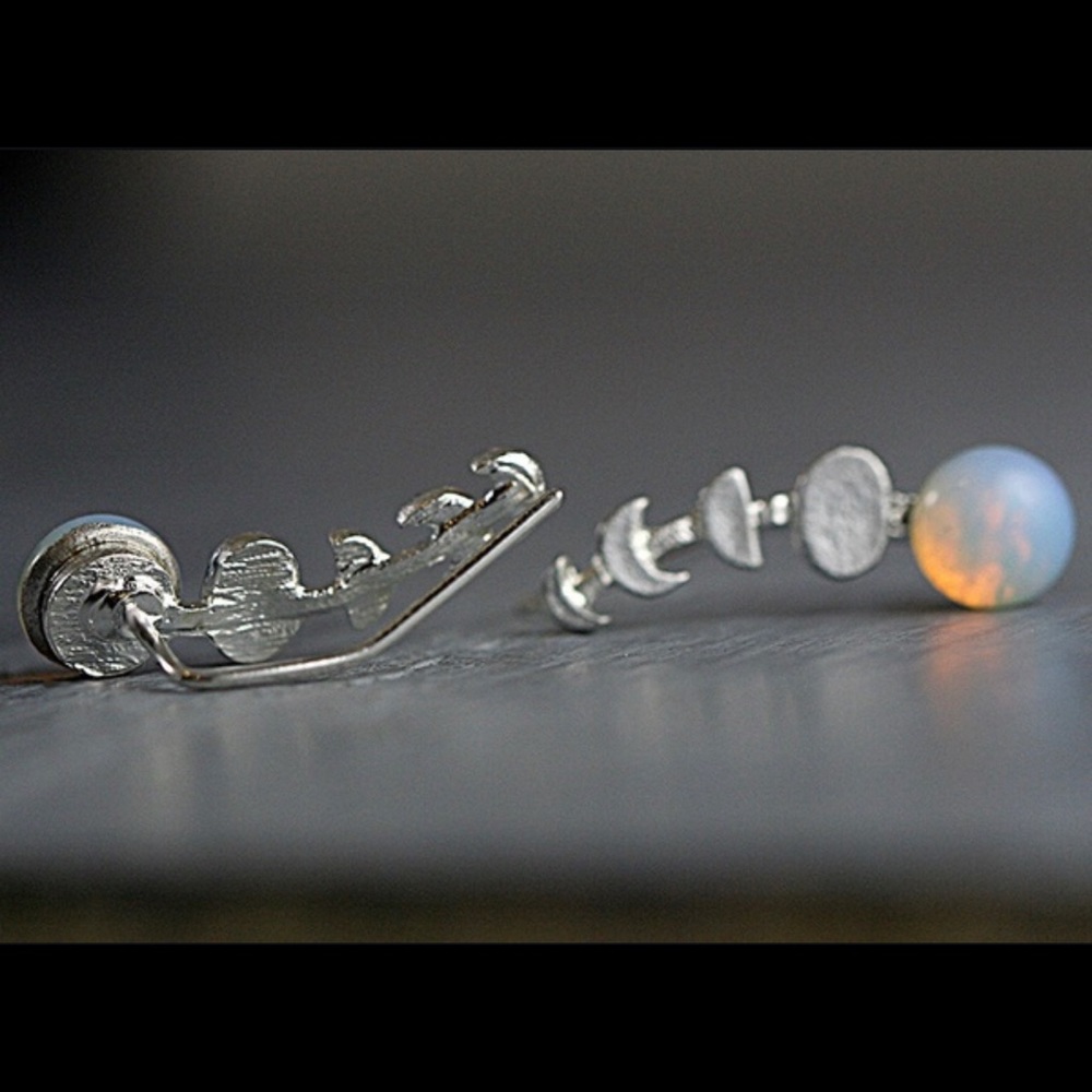 Silver Moon Waxing Earclimber Earring Boho Witchy - Picture 4 of 4
